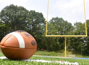 football-1053511_1280