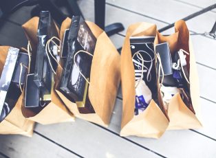 shop-791582_1280